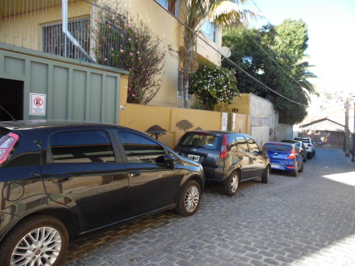 Hostal Tunquelen Valparaíso Exterior foto